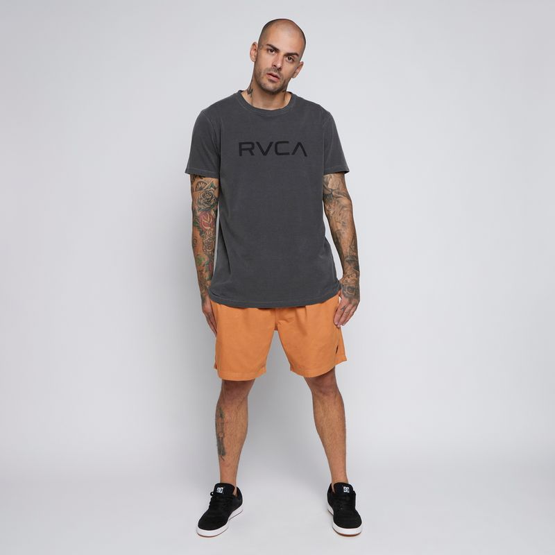 Camiseta-M-C-Big-Rvca-Stone-Preto-Preto-P