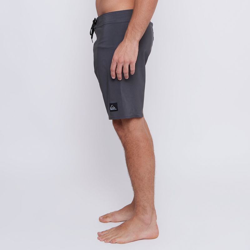 Boardshort-Quiksilver-Everyday-Solid-Fusion-18-Cinza-Cinza-38