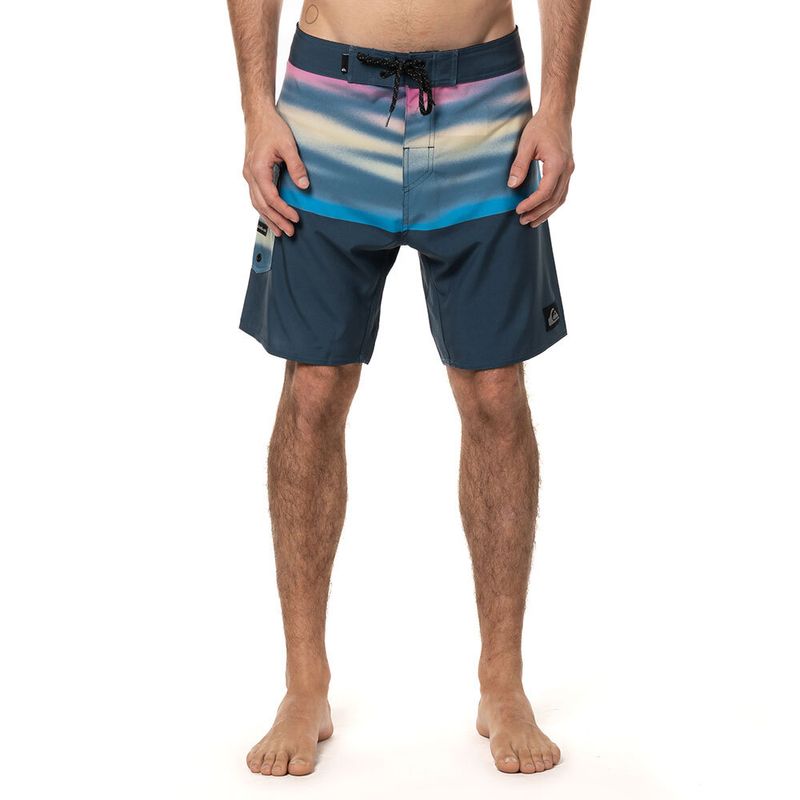 Boardshort-Quiksilver-Everyday-Division-Spaceman-18-Marinho-Marinho-38