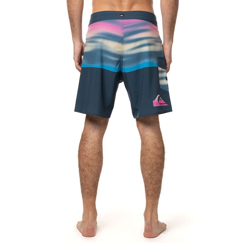 Boardshort-Quiksilver-Everyday-Division-Spaceman-18-Marinho-Marinho-38