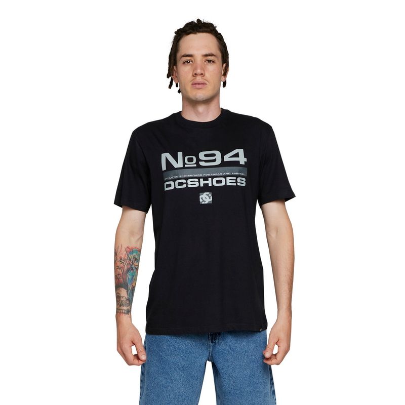 Camiseta-DC-Shoes-M-C-Static-94-Preto-Preto-M