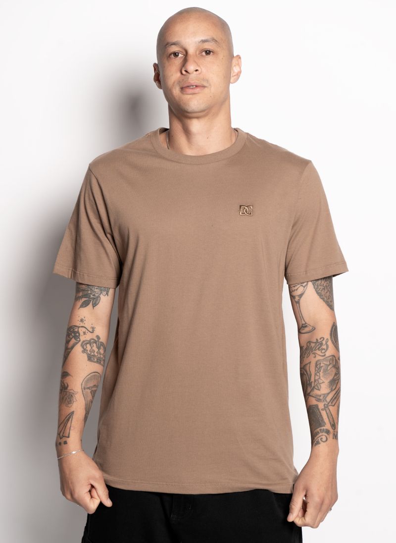 Camiseta-Dc-Shoes-M-C-Embroidery-Marrom-GG