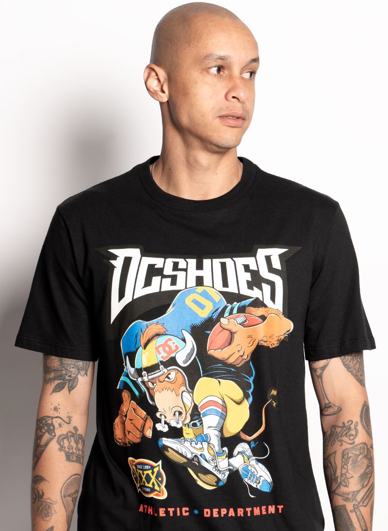 Camiseta-Dc-Shoes-M-C-Bull-Run-Preto-M