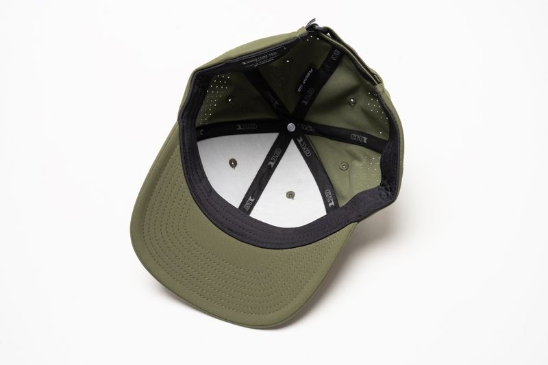 Bone-Quiksilver-Adapted-Four-Leaf-Clover-FOUR-LEAF-CLOVER-U