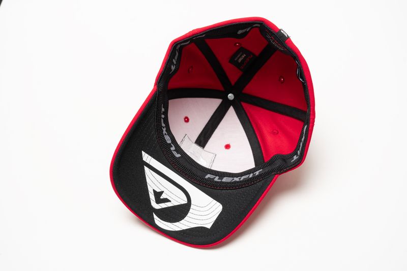 Bone-Quiksilver-Emb-Square-Red-P