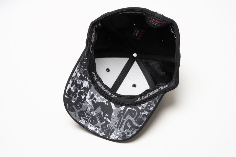 Bone-Quiksilver-Emb-Type-Heritage-Regal-Black-P