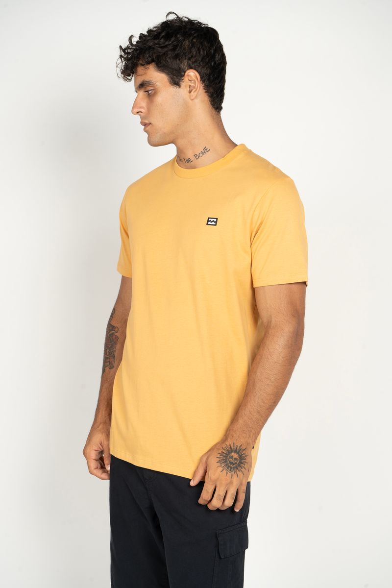 Camiseta-Billabong-M-C-Icon-Patch-Mostarda-P