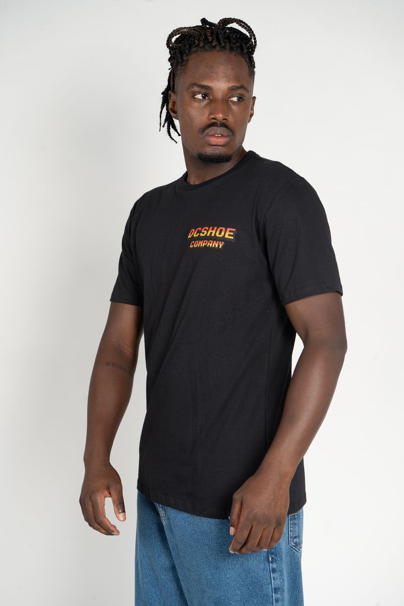 Camiseta-DC-Shoes-M-C-Two-Bit-Preto-Preto-P