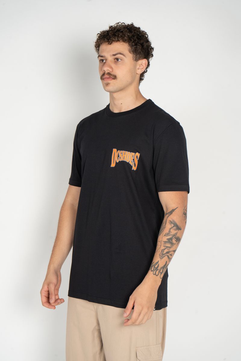 Camiseta-DC-Shoes-M-C-Members-Only-Preto-Preto-P