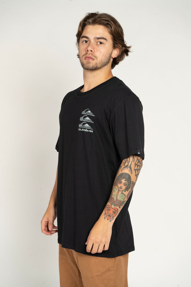 Camiseta-Quiksilver-M-C-Vertical-Logos-Preto-Preto-P