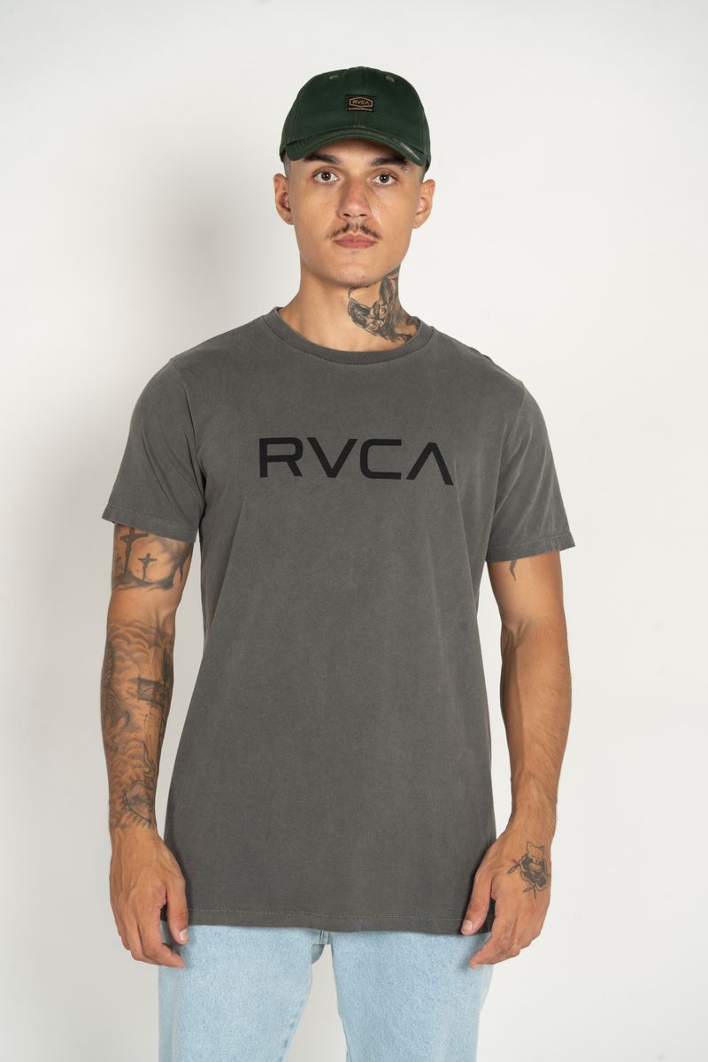Camiseta-RVCA-M-C-Big-Rva-Stone-Preto-Preto-P