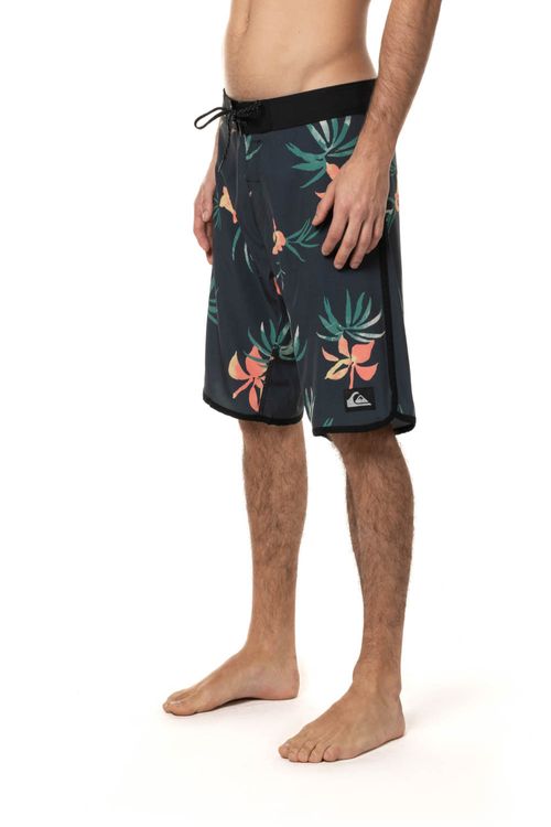 Boardshort Quiksilver Everyday Jungle Scallop 20 Preto