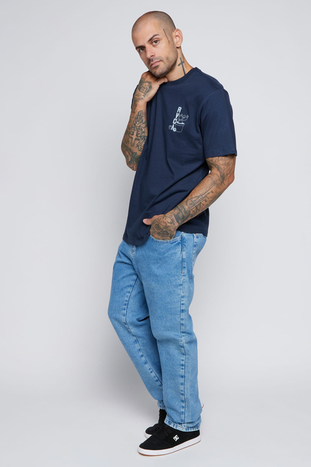 Calça Rvca Jeans Weekend Denim Blue Wash Azul Claro - RVCA Brasil