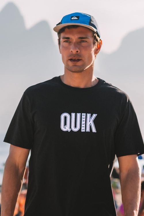 Camiseta Quiksilver M/C Emb Quik Outdoor Preto