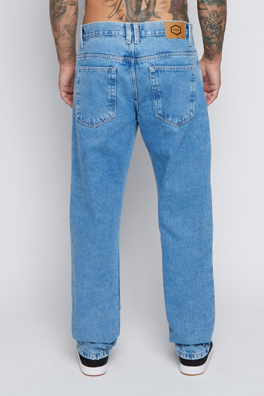Calça Rvca Jeans Weekend Denim Blue Wash Azul Claro - RVCA Brasil
